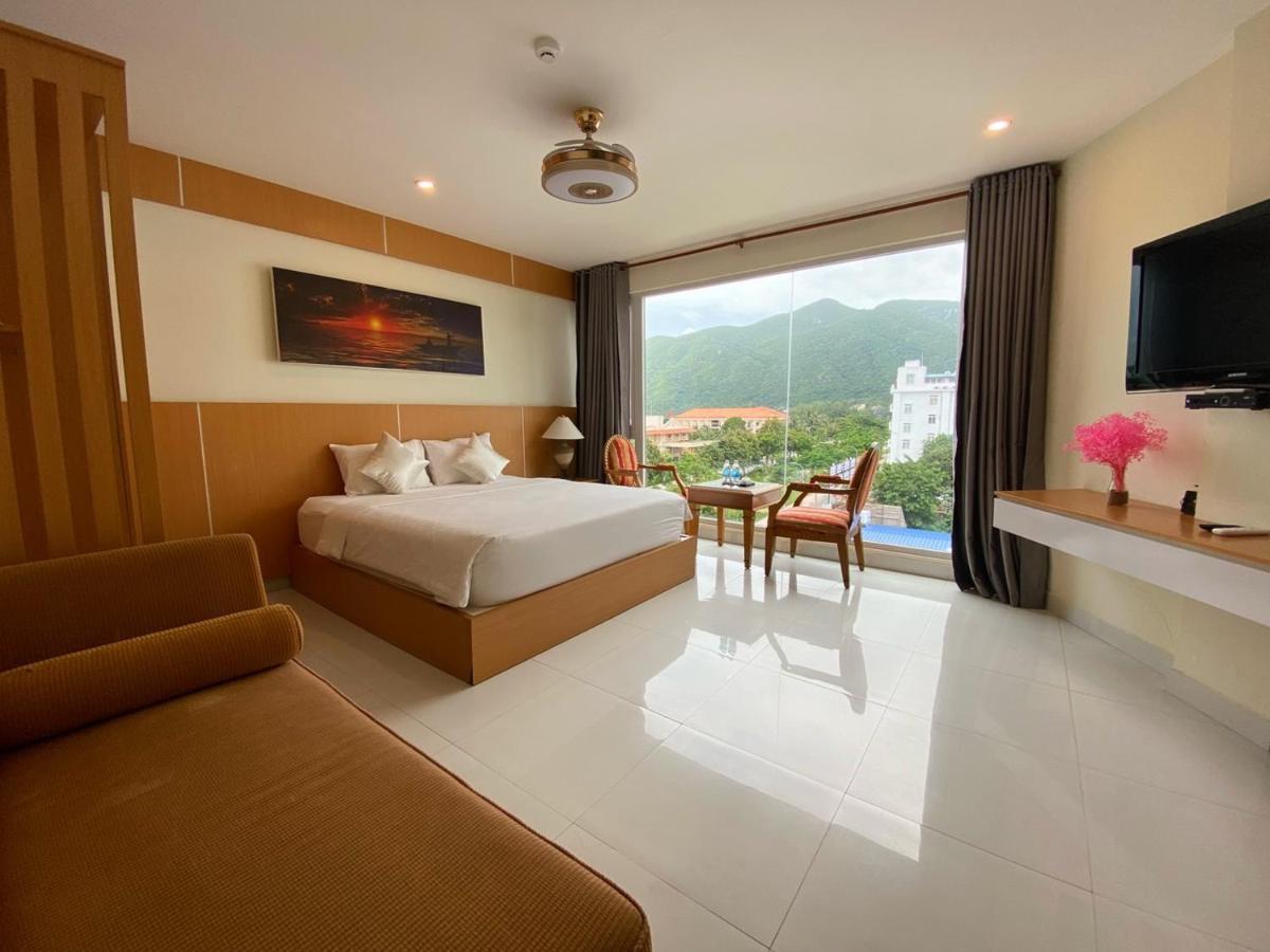 Conson Hotel Chi Khu Co Ong Kültér fotó