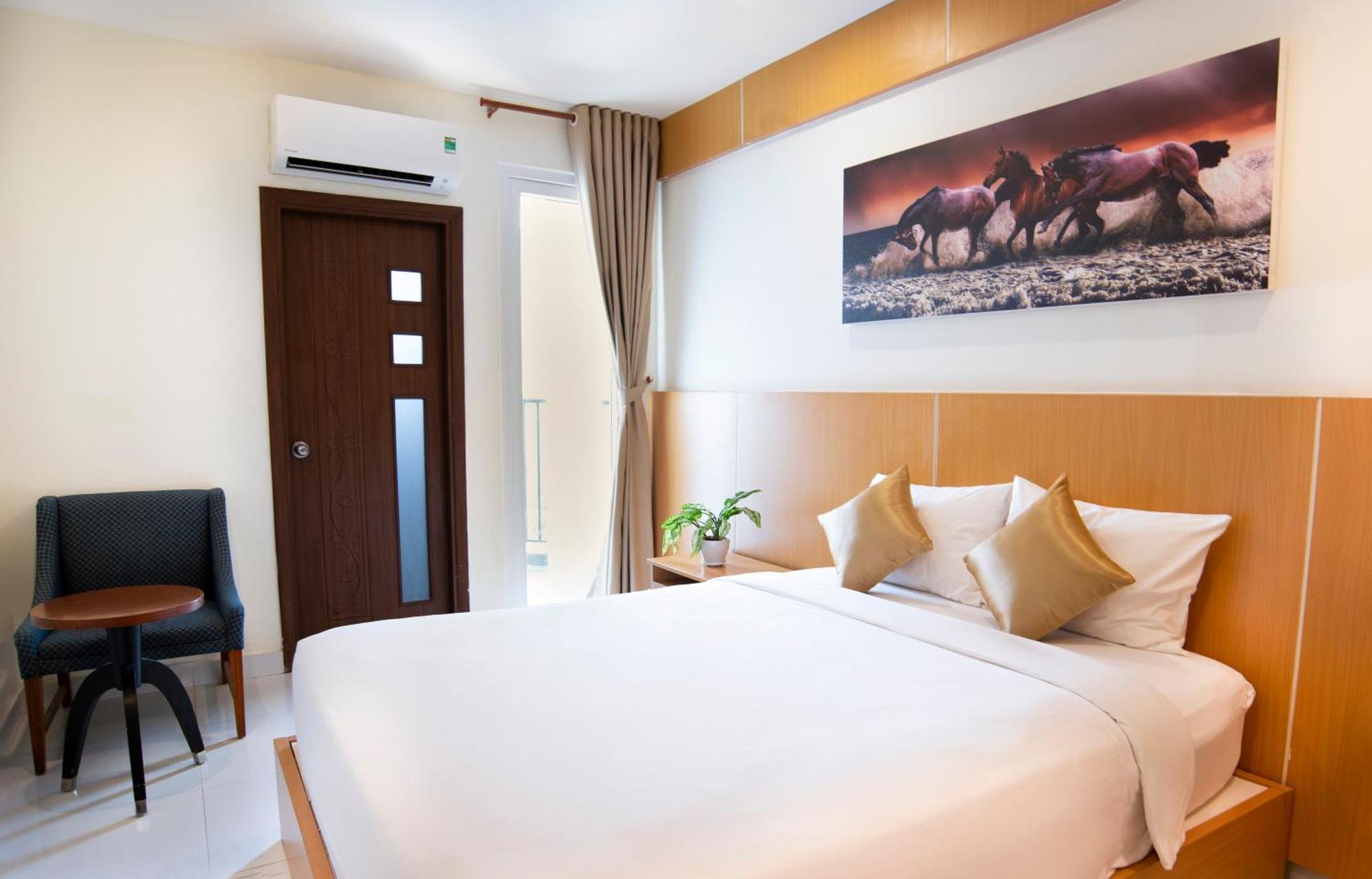 Conson Hotel Chi Khu Co Ong Kültér fotó