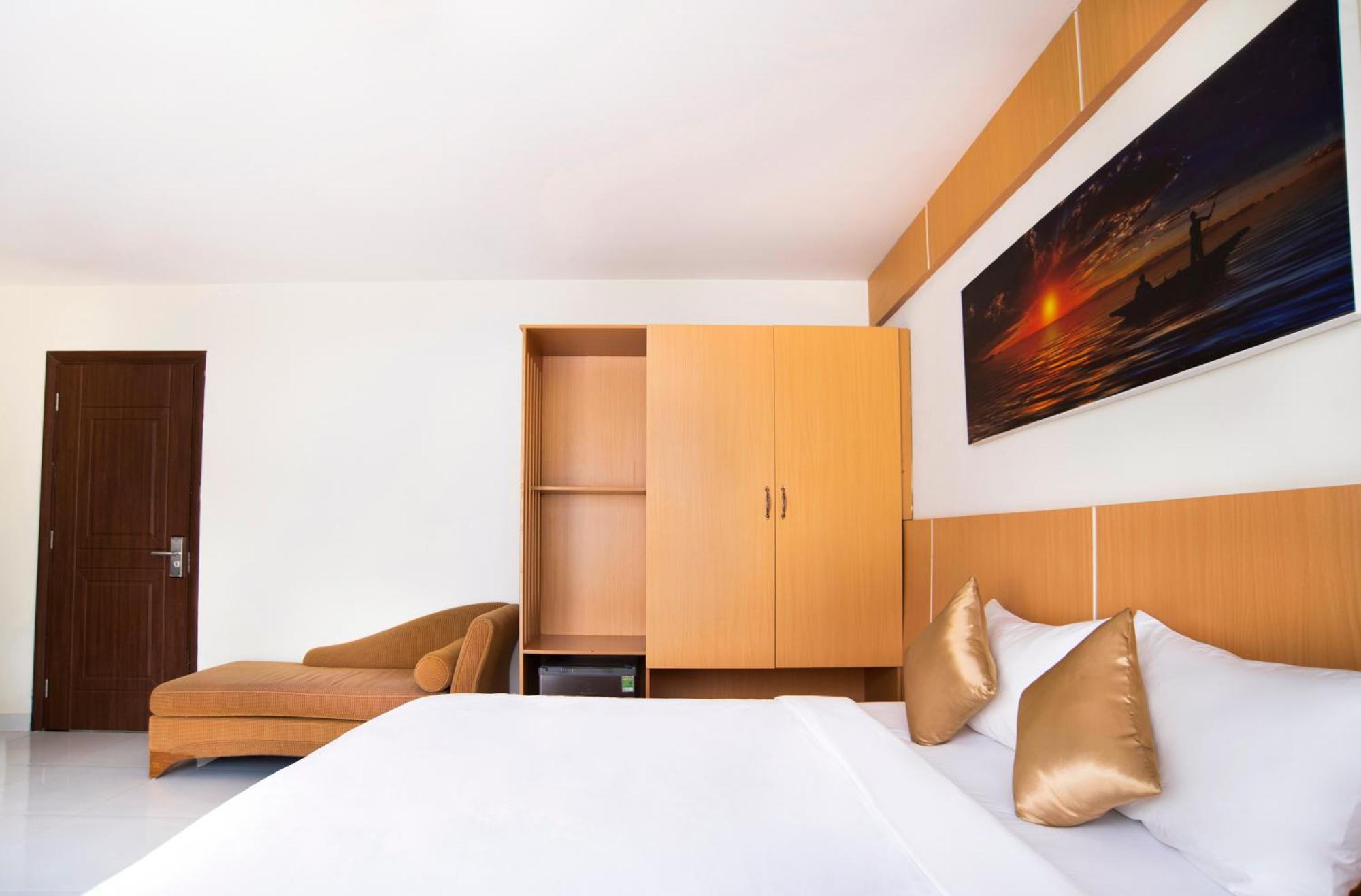 Conson Hotel Chi Khu Co Ong Kültér fotó