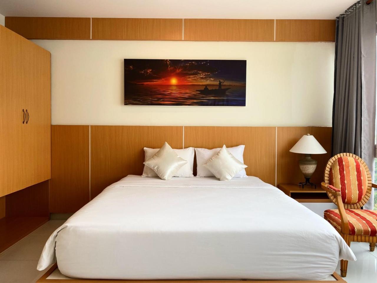 Conson Hotel Chi Khu Co Ong Kültér fotó